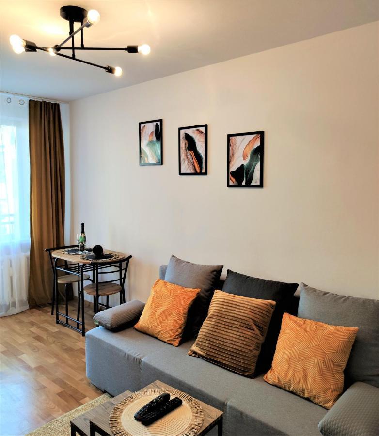 "W Zdroju" - Apartament Cieplice, Aquapark, Еленя-Гура Экстерьер фото